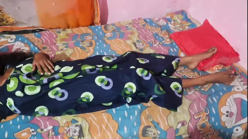 Indian Teen Having Romantic Sex On The Floor and Gets Creampied hot sex