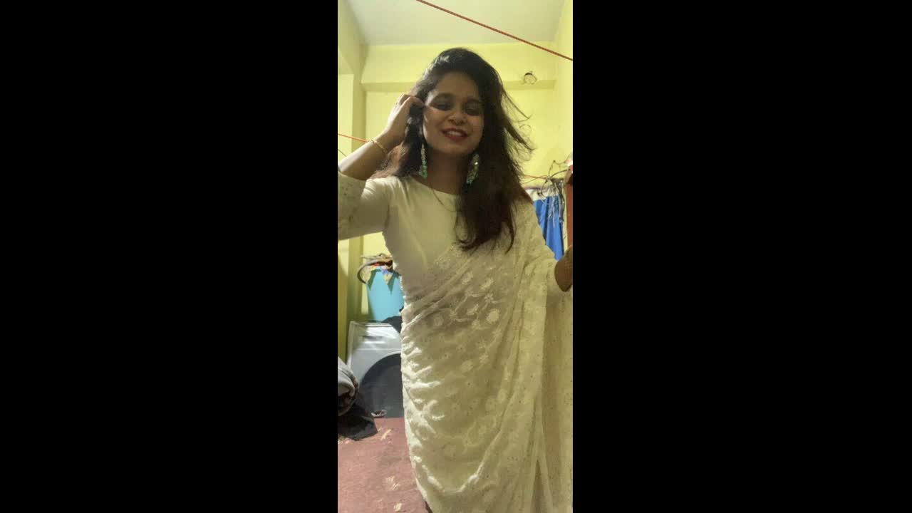 Sexy Curvy Mal Video