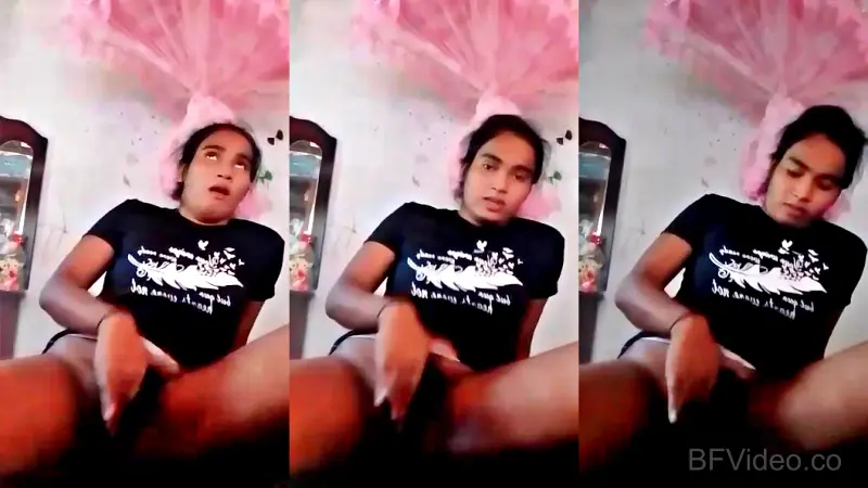 Indian Horny Girl Fingering Pussy Viral Clip