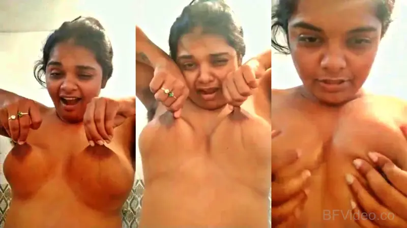 Naughty Booby Desi Girl Nude Selfie Show