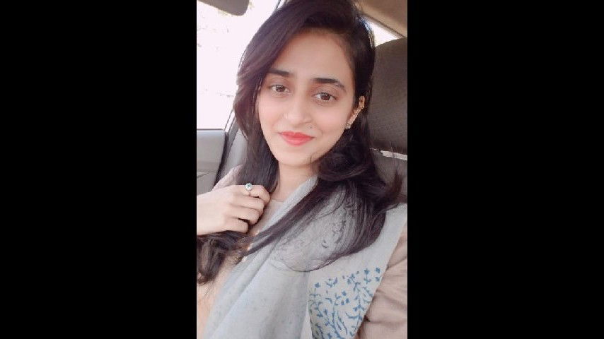 Extremely Cute Sweet Voice Paki Girl Sucking Lover Dick in Car Clear Hindi Talking