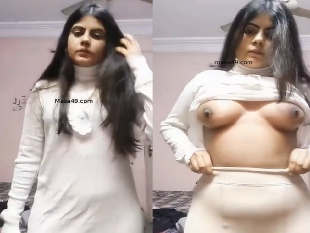 Sharp nipples Punjabi girl boobs show video making