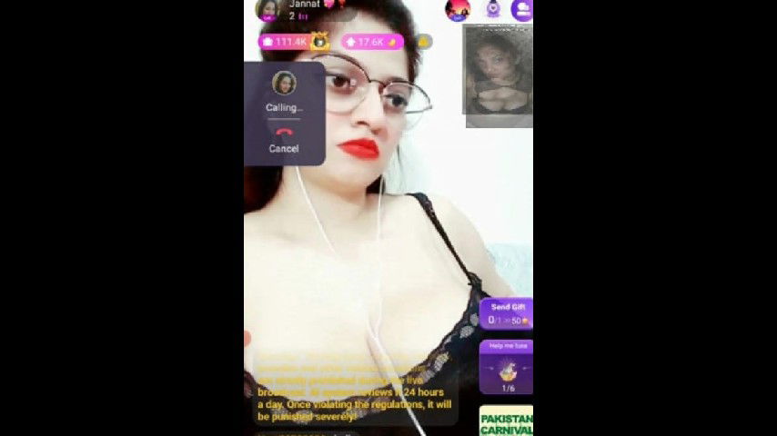 Pakistani beautiful cam girl jannat on chamet