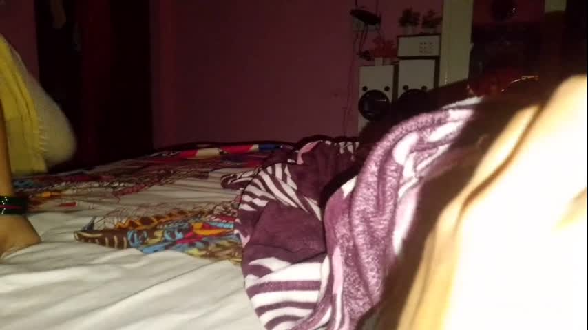 Hindi Audio – baby, you’re gonna suck