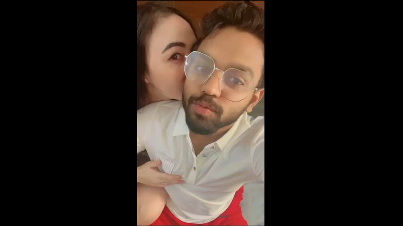 Mallu guy fucking his foreigner gf mms update