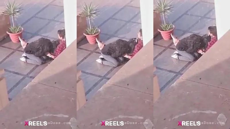 Indian Girlfriend Sucking Dick In University Campus