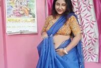 Youtuber Mou Official Changing Her Sharee