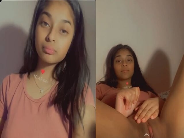 Naked pussy showing hot Indian girl nude viral MMS