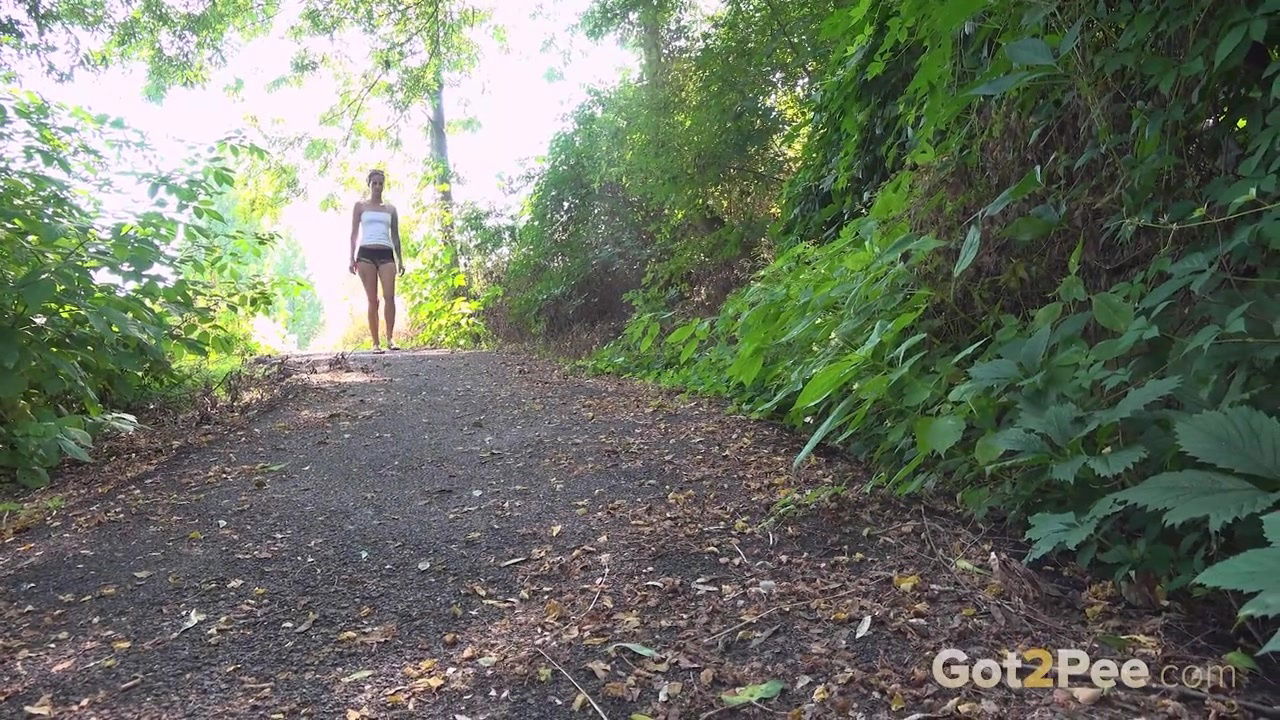 Ali Bordeaux relieves her piss desperation outside