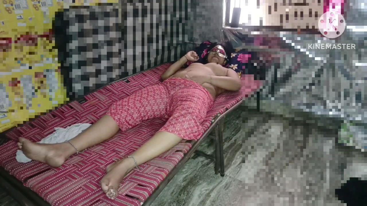 Hot Bhabhi Sucked In Front Of Her Husband Part 2