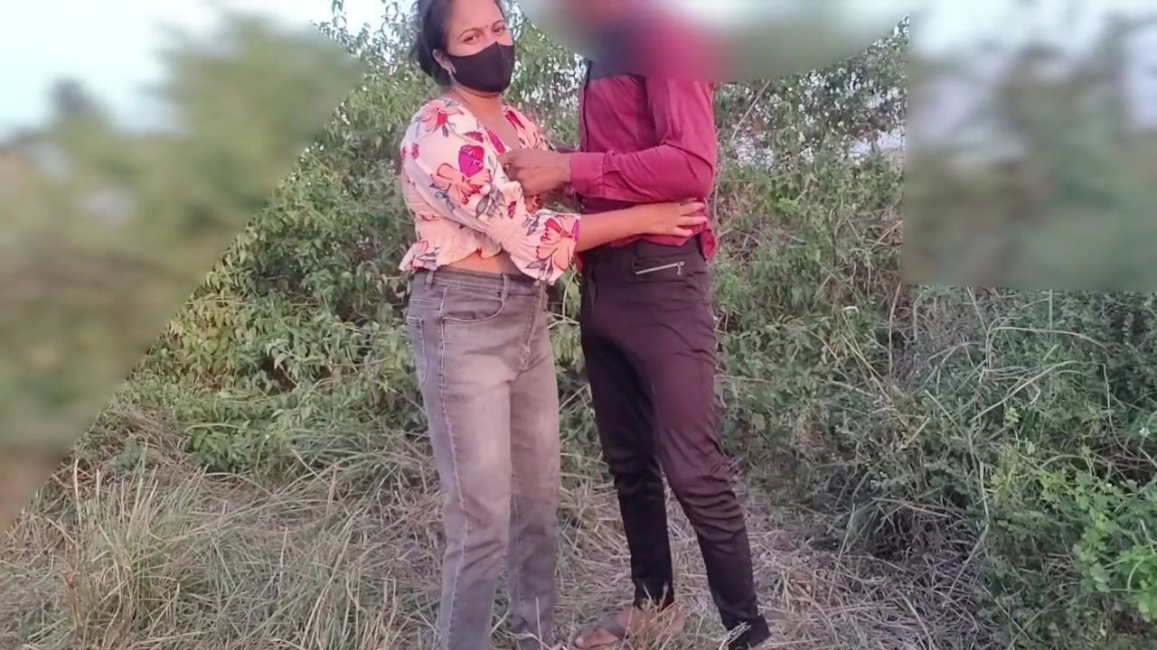 Hot Big Ass College Teen Fucking in Jungle (hindi Audio) Fucking Outdoor Yoursoniya